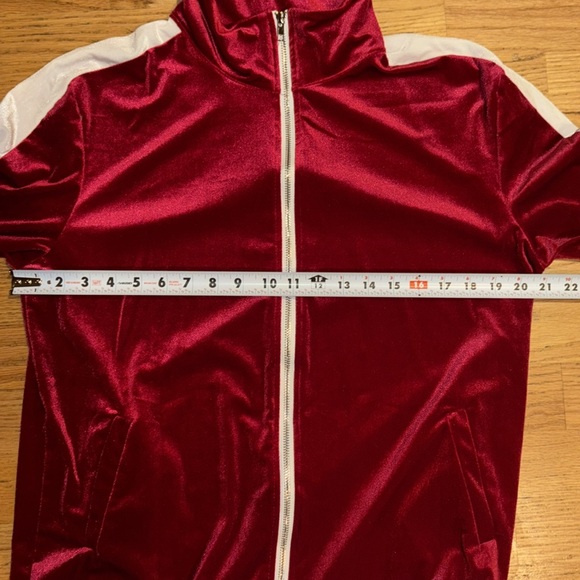 Track suit outfit deep red with white strip zip up top top collar extra large - Picture 7 of 9